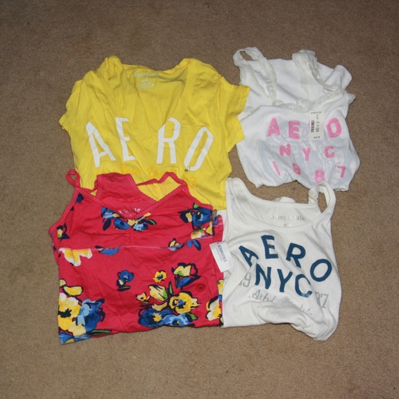 Aeropostale Tops - Final sale 🌞 Aeropostale 3 tank tops & 1 Tee Lot